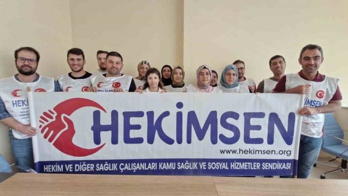 Karaman'da HEKİMSEN üyesi diş hekimleri iş bırakma eylemine devam etti