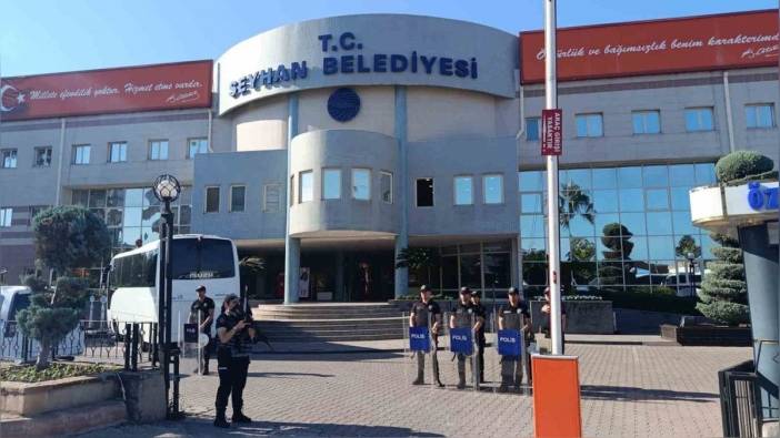 İstanbul merkezli Adana'da iki belediyeye operasyon: 27 gözaltı kararı