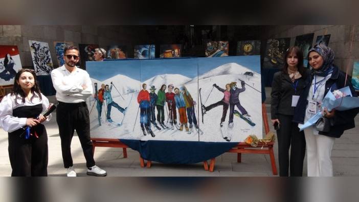 Erzurum'da 80 eserlik resim sergisi açıldı: Ünlü sanat ikonları Palandöken'de