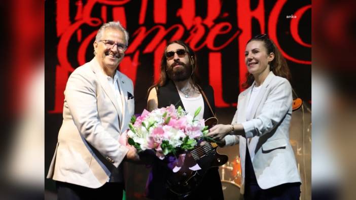 Bandırma Kuşcenneti Kültür ve Turizm Festivali’nde Emre Fel coşkusu