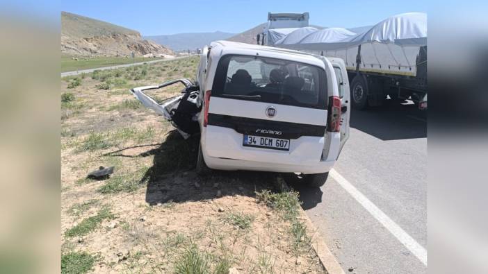 Çaldıran'da kaza: 4 ölü, 2 yaralı