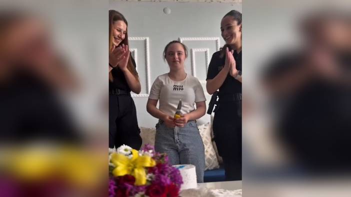 Kayseri polisi, Down sendromlu Fatma İpek'e sürpriz doğum günü kutlaması yaptı