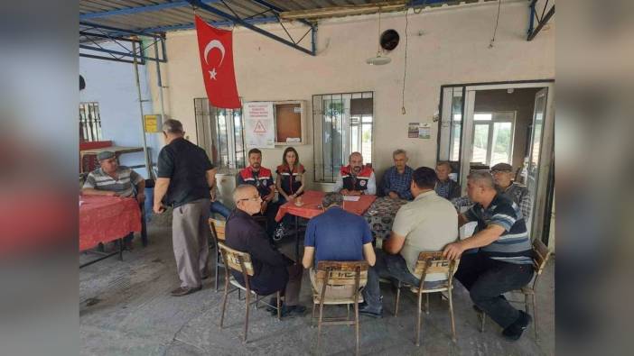 Koçarlı'da üreticilere zeytin, pamuk ve hayvan hastalıkları hakkında bilgilendirme yapıldı