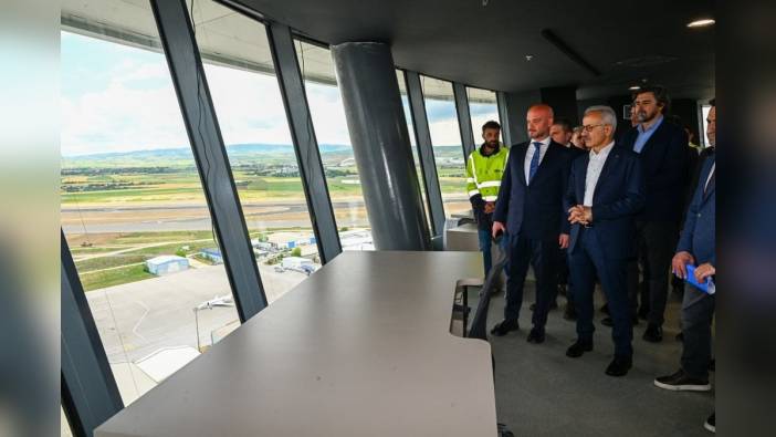 Bakan Uraloğlu: Esenboğa Havalimanı'nın yolcu kapasitesi 30 milyona çıkacak