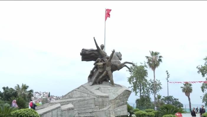 Antalyalılar İmamoğlu mitingi öncesi ANKA'ya konuştu: Almanya bizi kıskanıyor diyorlar, niye kıskansın?