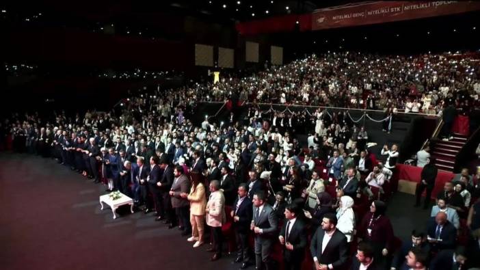 Erdoğan 4. Türkiye Gençlik Zirvesi'nde: "Terörsüz Türkiye'ye ve bölgeye ulaşacağız"