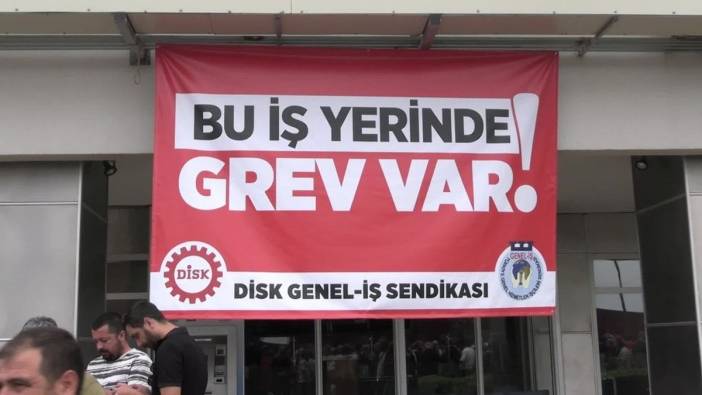 İzmir Büyükşehir Belediyesi işçilerinin grevi 3. gününde: 'Eşit işe eşit ücret'