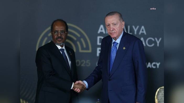 Cumhurbaşkanı Erdoğan, Somali Cumhurbaşkanı Mahmud ile görüştü: Terörle mücadele desteği artacak