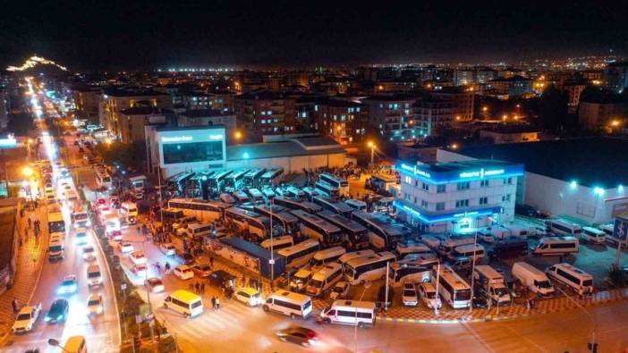 Van Büyükşehir Belediyesi'nden Vanspor taraftarına 60 otobüs desteği