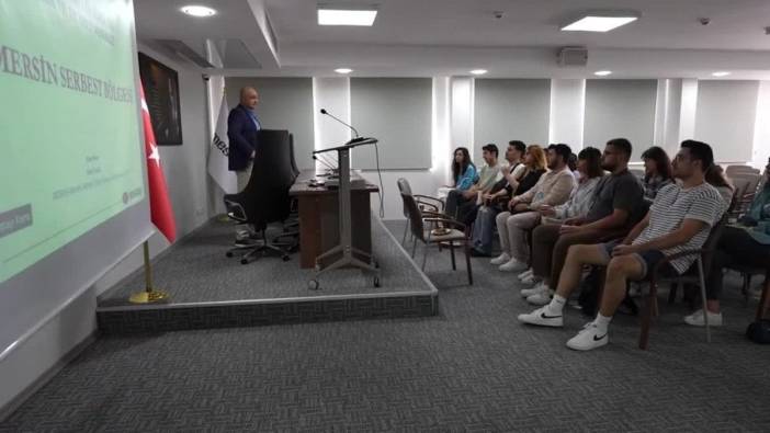 Mersin Büyükşehir Belediyesi Kariyer Merkezi, üniversite öğrencilerine Mersin Serbest Bölgesi gezisi düzenledi