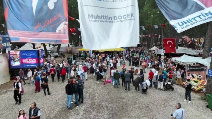 Antalya'da 4. Uluslararası Yörük Türkmen Festivali coşkuyla sürüyor