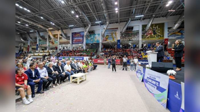 İzmir Büyükşehir Belediyesi Spor Kulübü'nden 400 madalya