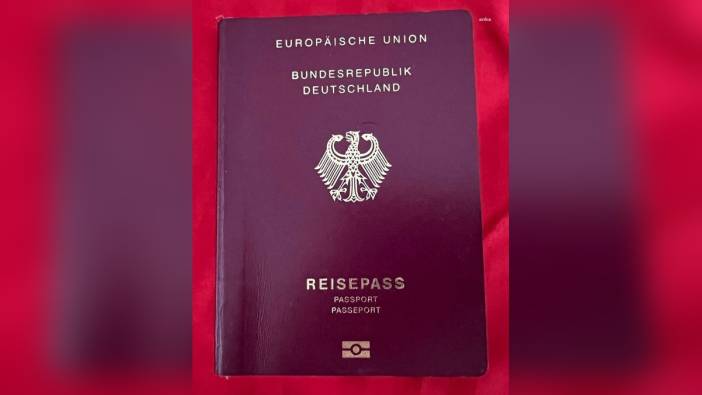 Almanya'da 2024'te 249 bin 901 kişi Alman vatandaşlığına geçti