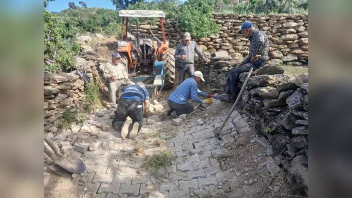 Yenipazar Belediyesi yol çalışmalarına devam ediyor