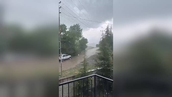 Ankara Kahramankazan'da dolu yağışı etkili oldu