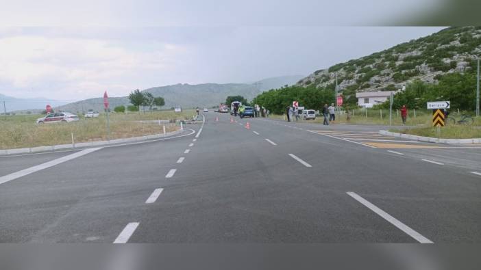 Antalya'da trafik kazası: 1 ölü, 3 yaralı