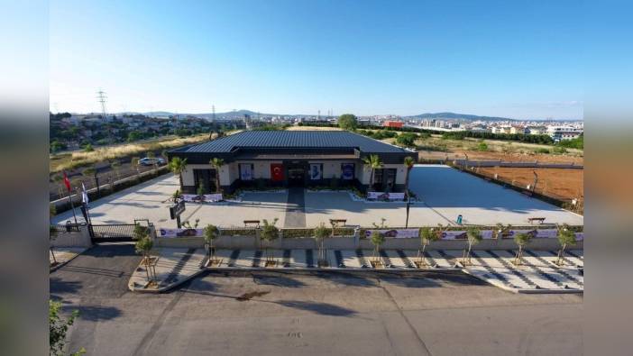 Sancaktepe'de 5 bin 560 metrekarelik Akpınar Mahalle Evi hizmete açıldı