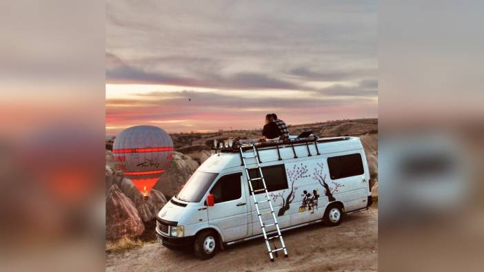 Konya'da evlenen çift, karavanla Türkiye'yi geziyor