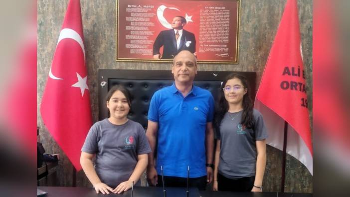 Denizli Ali Baysal Ortaokulu'ndan iki öğrenci Bursluluk Sınavı'nda Türkiye birincisi oldu