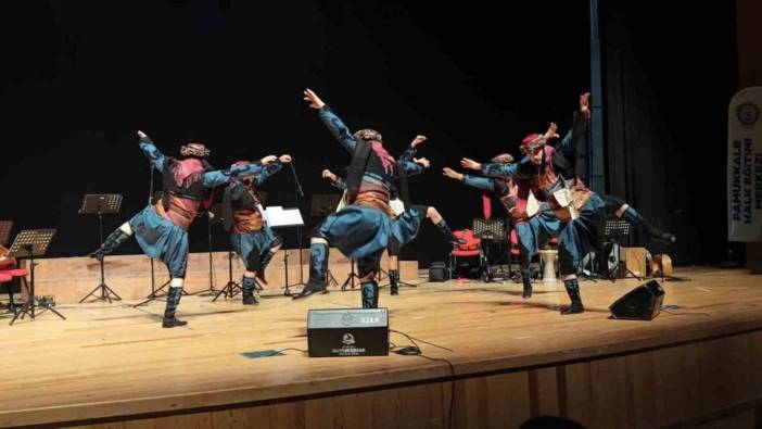 Denizli'de Hayat Boyu Öğrenme kursiyerlerinden türkü konseri