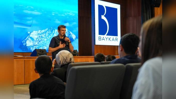 Bakan Göktaş, 63 çocukla Baykar Teknoloji'yi ziyaret etti