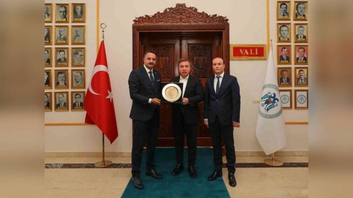 Vali Hamza Aydoğdu'ya İliç'te fahri hemşehrilik beratı verildi