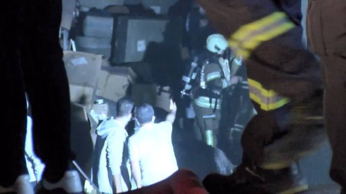 Güngören'de tekstil atölyesinde yangın: İş yerinde hasar oluştu