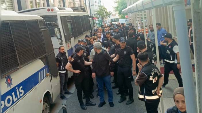 İstanbul merkezli yolsuzluk operasyonunda şüpheliler sağlık kontrolünden geçirildi