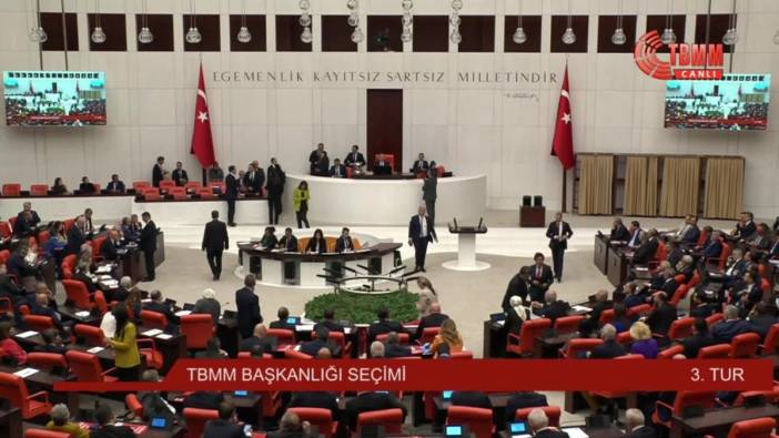 Numan Kurtulmuş, 329 oyla yeniden TBMM Başkanı seçildi