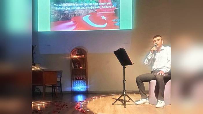 Sarıgöl'de öğretmenler 'Şiirle Buluşma' etkinliği düzenledi