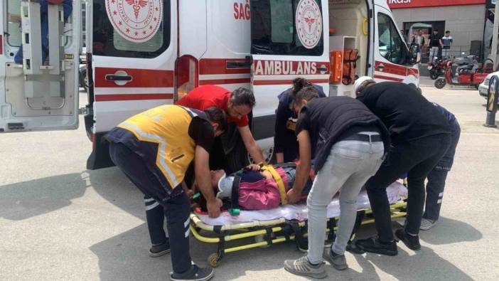 Karaman'da kepçe kazası: Elektrikli bisiklet sürücüsü yaralandı