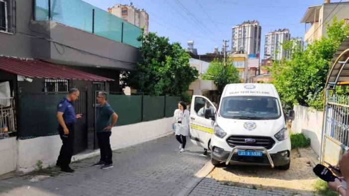 Mersin'de korkunç olay! Evde kanlar içinde bulundular