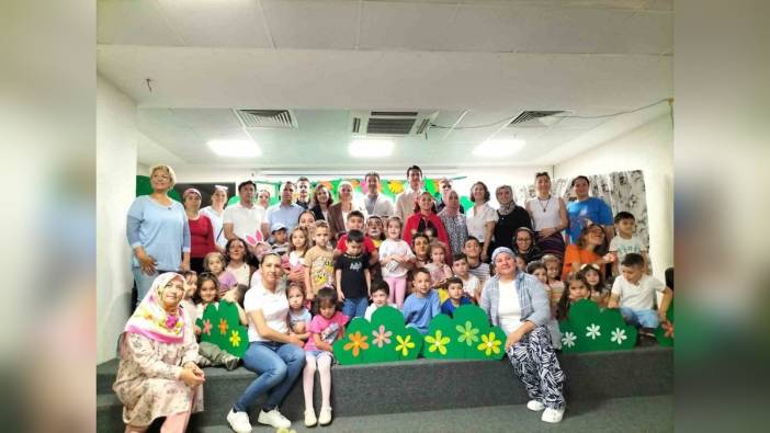 Köyceğiz'de veliler "Çevreci Kurt" oyunuyla sahnede