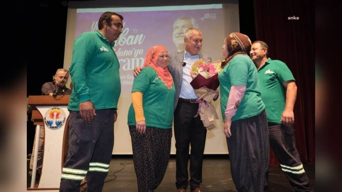 Başkan Karalar, belediye personeliyle bayramlaştı: Adana'ya hizmet için gece gündüz çalışacağız