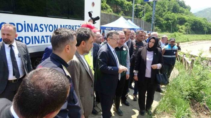 Trabzon Büyükşehir Belediye Başkanı Genç: Sel ve su baskınlarından 206 iş yeri ve konut etkilendi