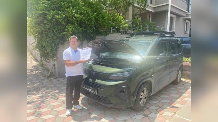 Ankara'da 5 Şubat'ta alınan Peugeot Rifter alev aldı