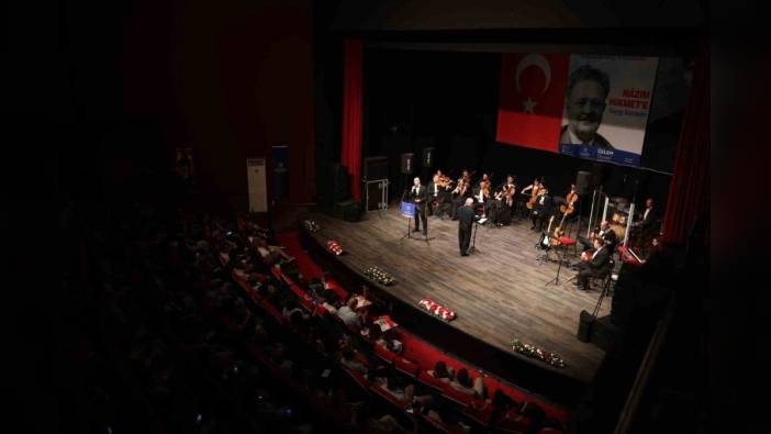 Aydın Büyükşehir Belediyesi, Nâzım Hikmet'i ölümünün 62. yılında andı