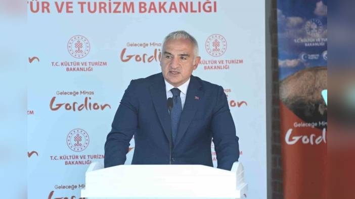 Gordion Antik Kenti'nde 47'nci tümülüste 3,1 metreye 2,8 metre boyutlarında mezar odası bulundu