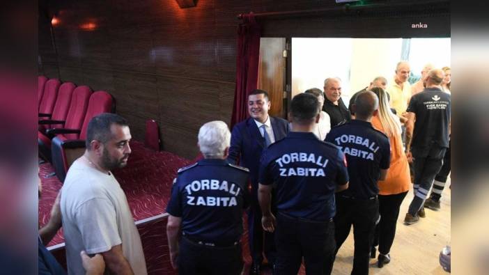 Torbalı Belediye Başkanı Demir'den personel ile bayramlaşma ve ikramiye müjdesi