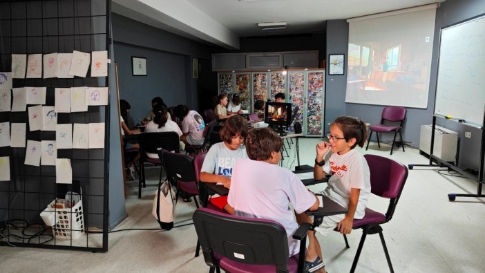 Bornova'dan çocuklar için sinema atölyesi
