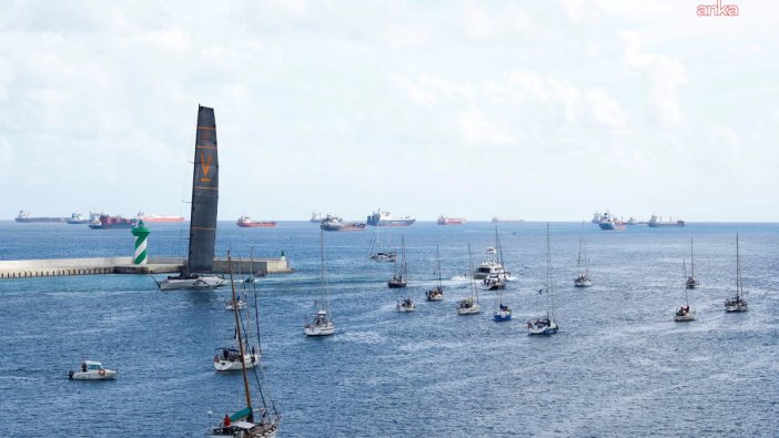 Küresel Sumud Filosu, Gazze'ye yardım göndermek için denize açıldı