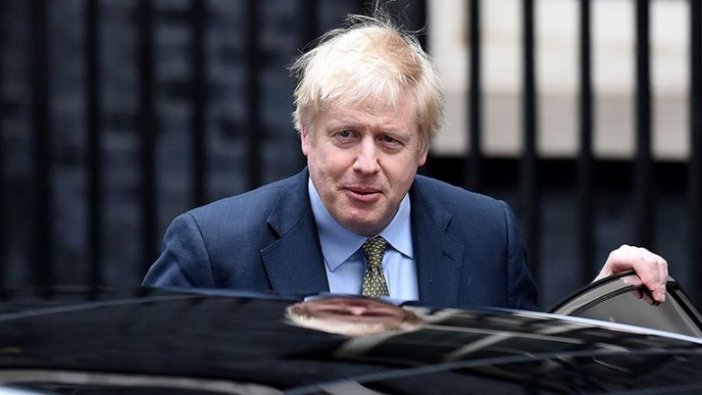 İngiltere Başbakanı Johnson hastaneden taburcu edildi