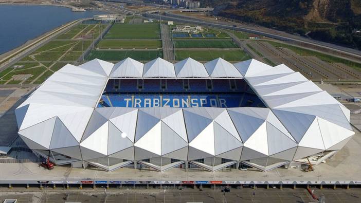 Trabzonspor'da mutlu son! Uğurcan'ın yerini aldı