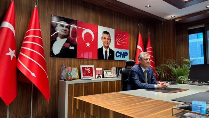 Özgür Özel İstanbul'daki yeni ofisinde kritik görüşmeler yaptı