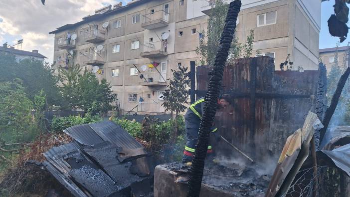 Tandırda unutulan köz yangına sebep oldu