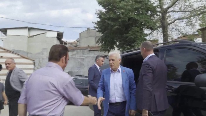 Bozbey, Ebu İshak Mahallesi’nde sorunları dinledi