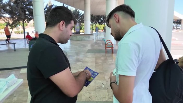 Mersin'de öğrencileri otogarda özel karşılama