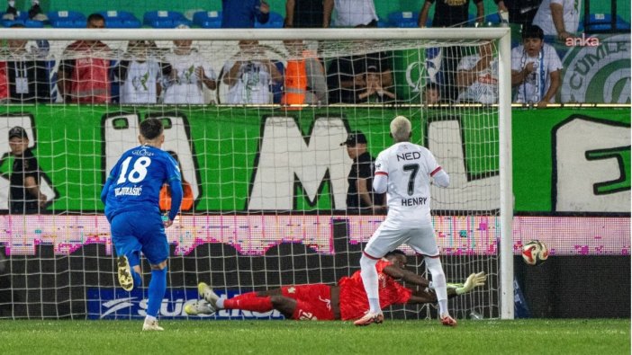 Çaykur Rizespor, Gençlerbirliği'ni son dakikada yıktı