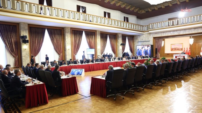 İmralı'ya gitme tartışması sürüyor