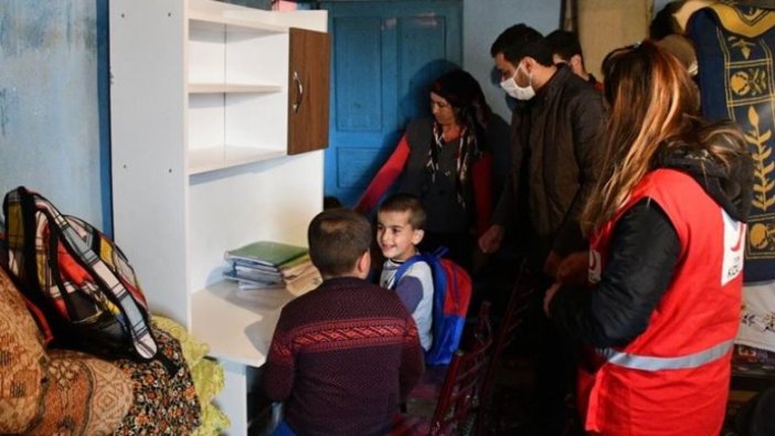 Hayalini kurdukları çalışma masasına 23 Nisan'da kavuştu